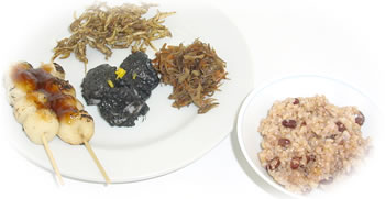 小豆ご飯きんぴら里芋の練りごま和えみたらしだんご