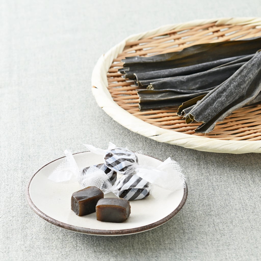 オーサワの塩こんぶ飴（ソフトタイプ） 80g｜オーサワジャパン